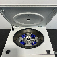 Eppendorf 5804 Centrifuge image 2